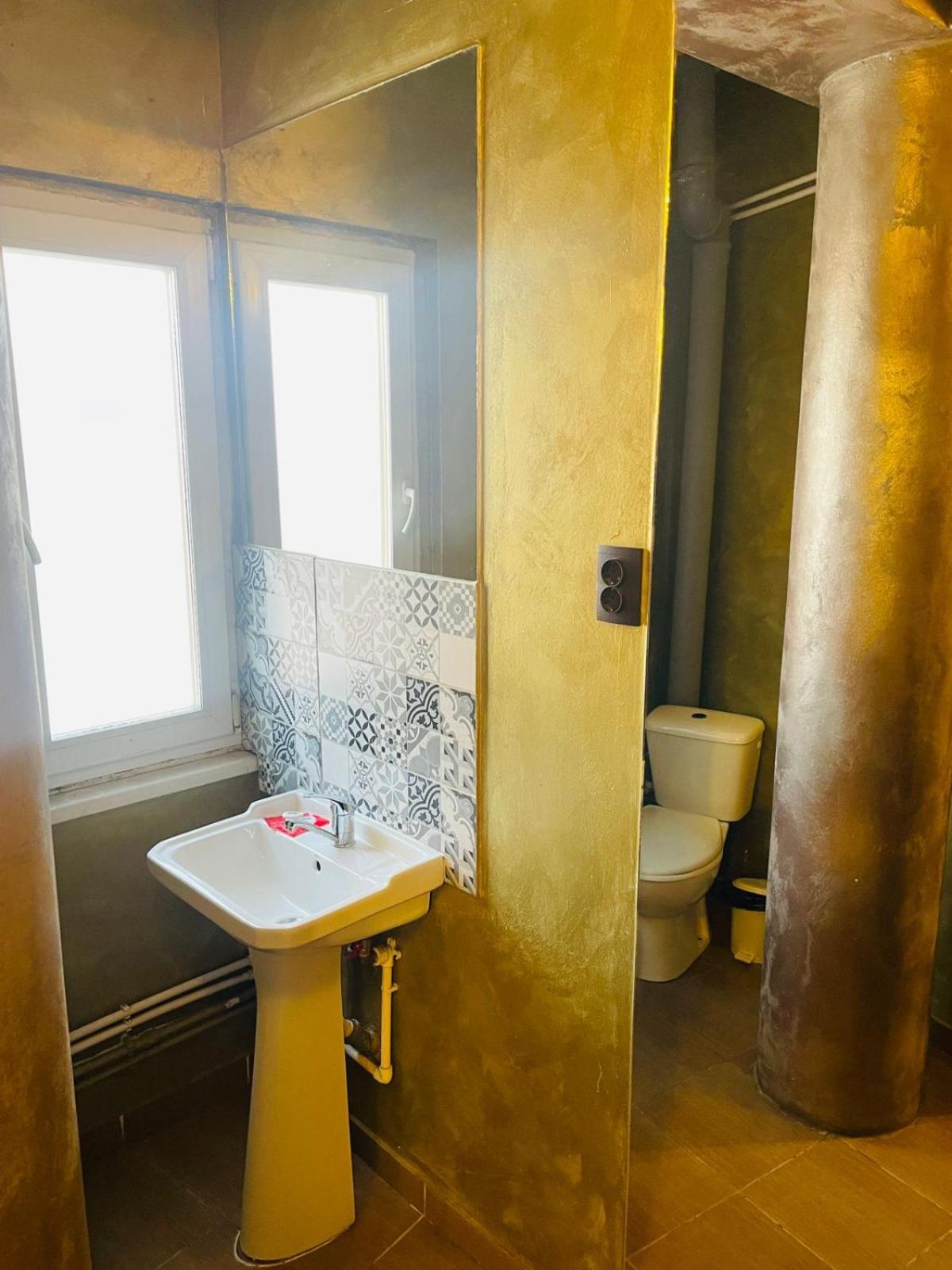 Urban Rez Suites Iasi Eksteriør billede